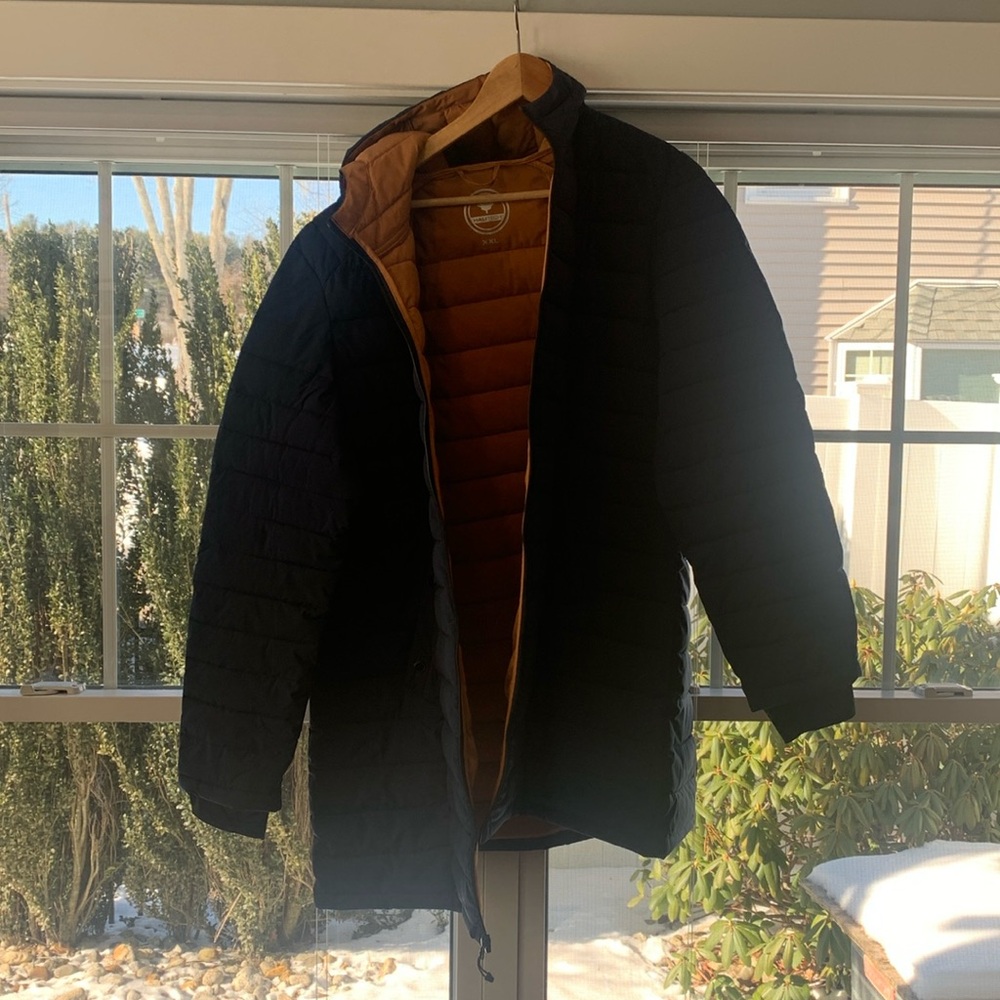Elegant Black and Tan Women's Puffer Jacket